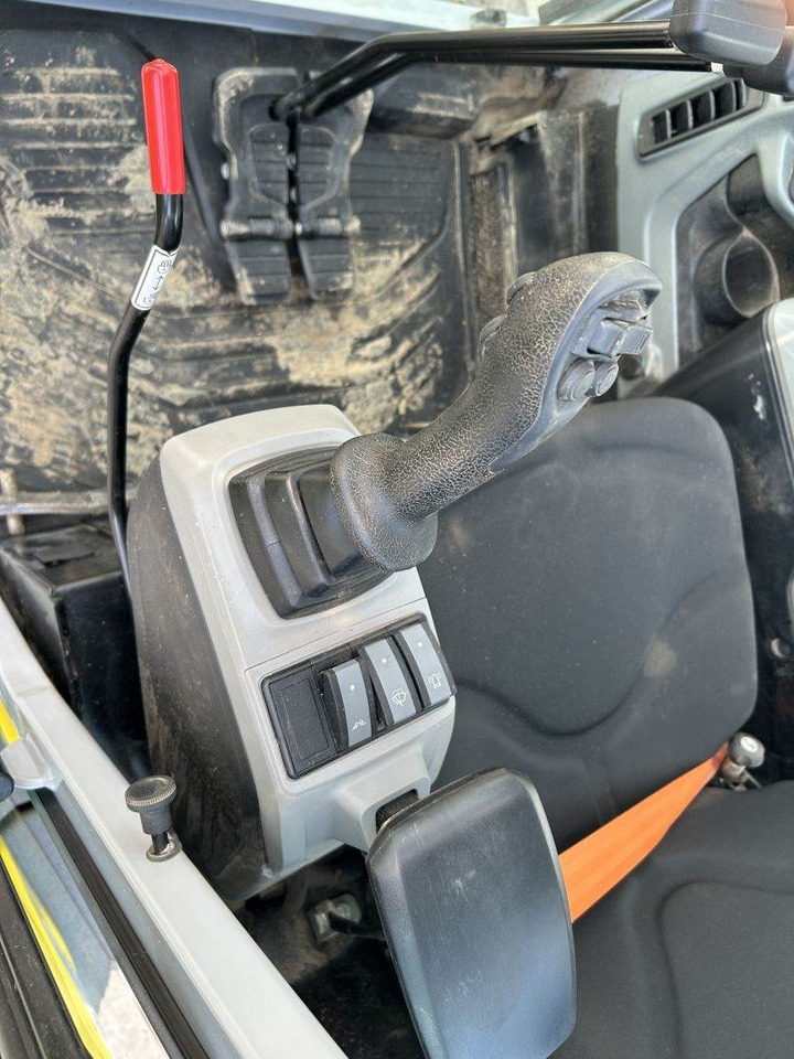 Mini bager Wacker Neuson EZ26 (9921): slika 15