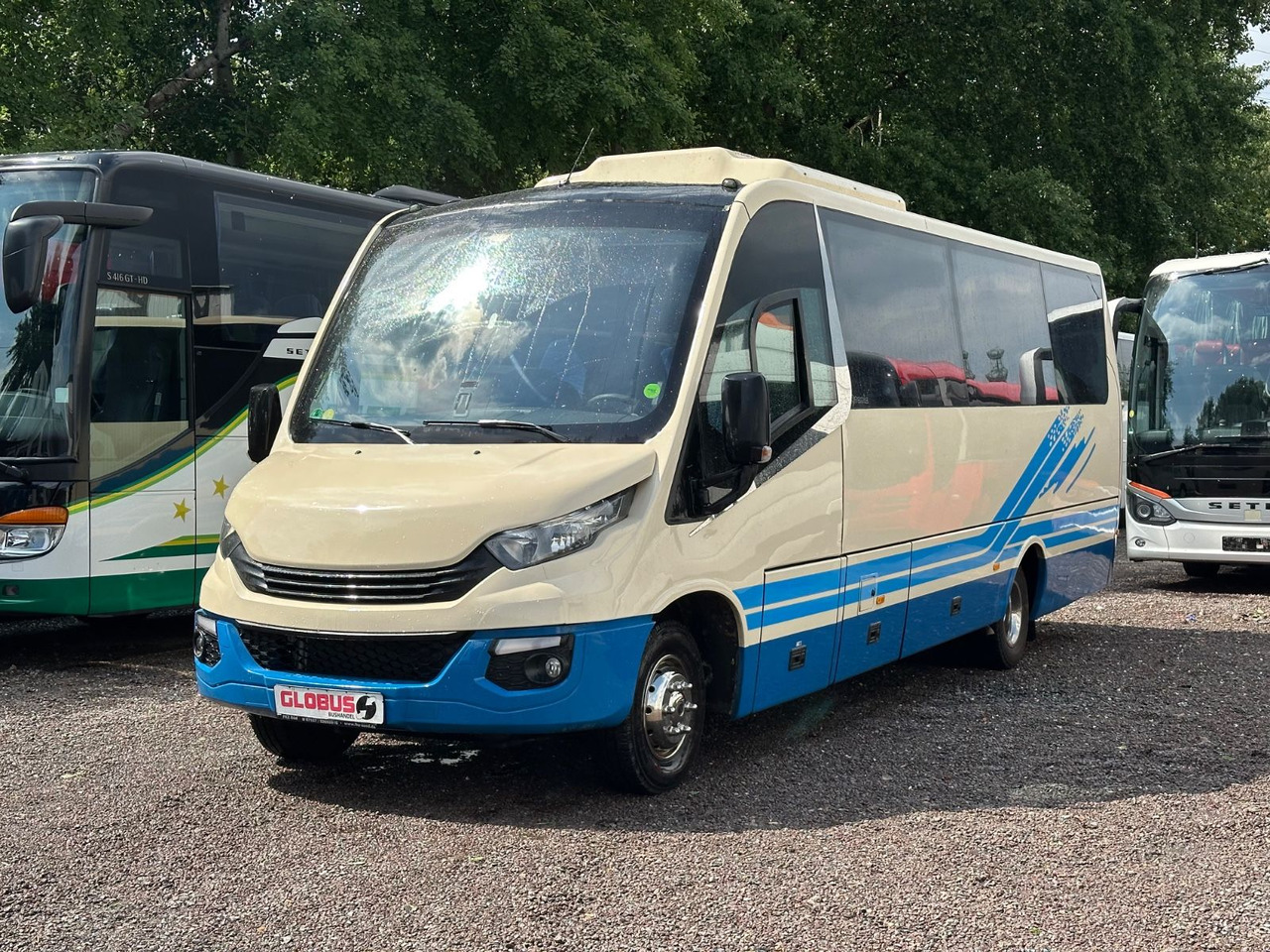 Iveco AN21 Atomic(MotorNeu*7.2t*Hecknied)Rapido Rosero - Minibus, Putnički kombi: slika 1 Iveco AN21 Atomic(MotorNeu*7.2t*Hecknied)Rapido Rosero - Minibus, Putnički kombi: slika 1