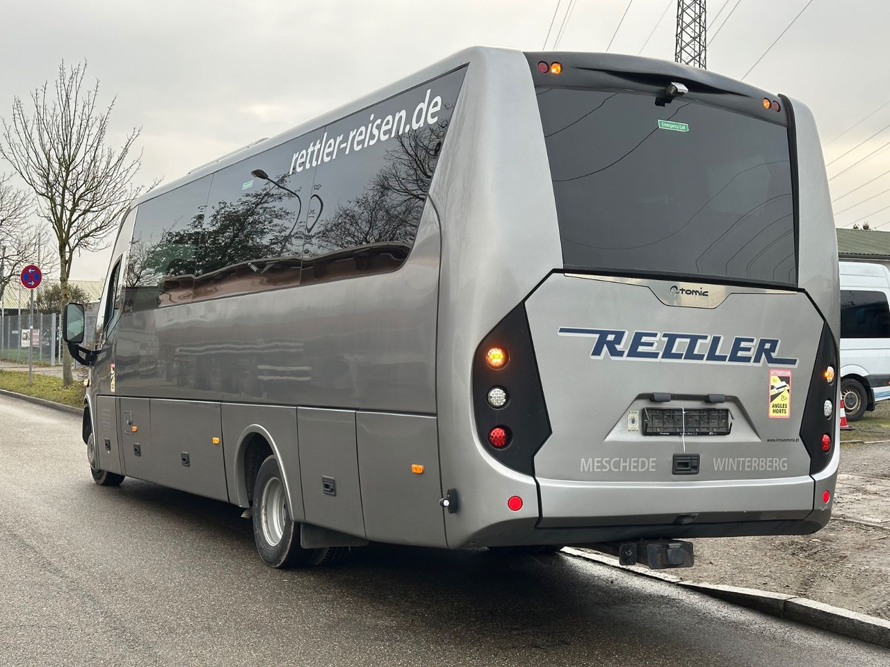 Iveco Atomic AN21 (wenig Km*7.2t) Rosero/ Rapido - Minibus, Putnički kombi: slika 2 Iveco Atomic AN21 (wenig Km*7.2t) Rosero/ Rapido - Minibus, Putnički kombi: slika 2