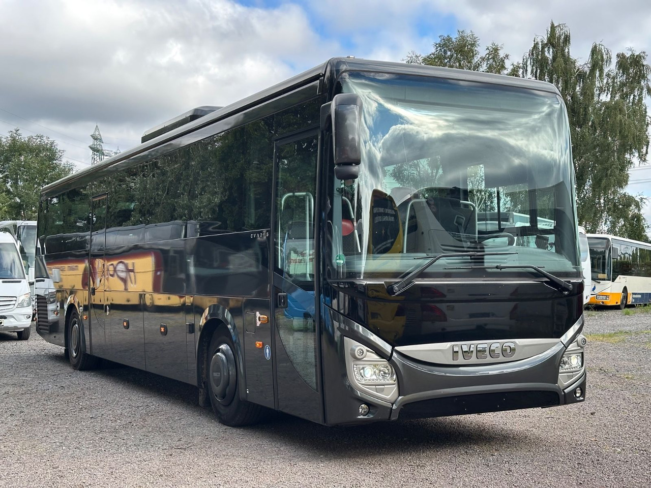 Iveco EVADYS H (55 Sitze*Schalt*176 tKm) - Minibus, Putnički kombi: slika 1 Iveco EVADYS H (55 Sitze*Schalt*176 tKm) - Minibus, Putnički kombi: slika 1