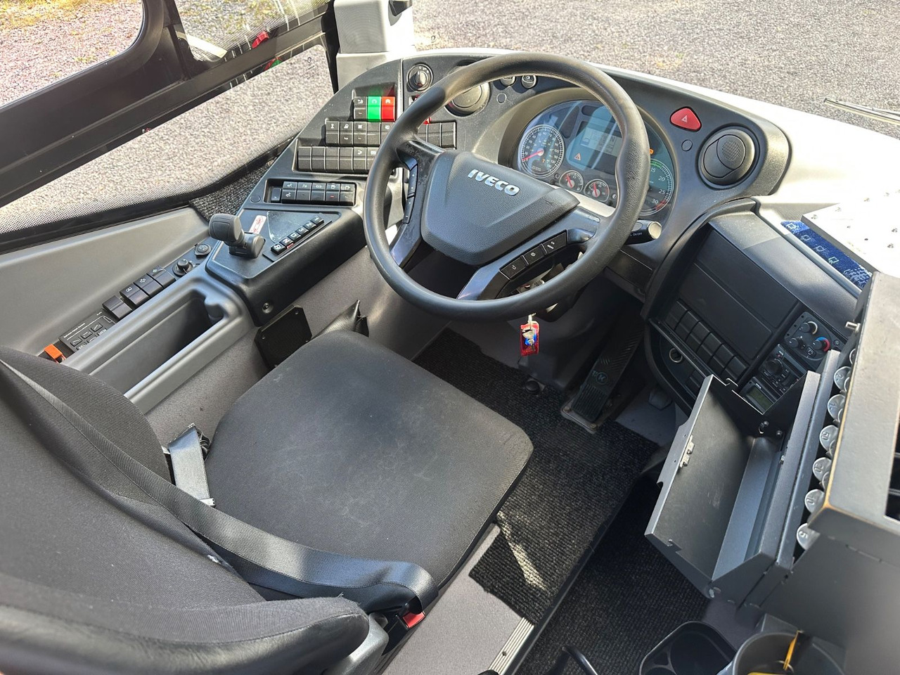 Iveco Irisbus Crossway LE (Klima*100 km/h*50 Sitz) - Gradski autobus: slika 4 Iveco Irisbus Crossway LE (Klima*100 km/h*50 Sitz) - Gradski autobus: slika 4