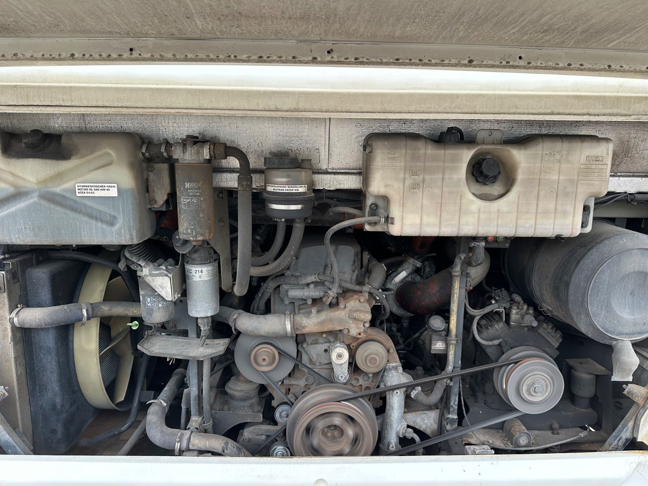 Iveco Irisbus Crossway LE SFR 162 *AC*100 km/h*Schalt Iveco Irisbus Crossway LE SFR 162 *AC*100 km/h*Schalt - Gradski autobus: slika 4 Iveco Irisbus Crossway LE SFR 162 *AC*100 km/h*Schalt Iveco Irisbus Crossway LE SFR 162 *AC*100 km/h*Schalt - Gradski autobus: slika 4