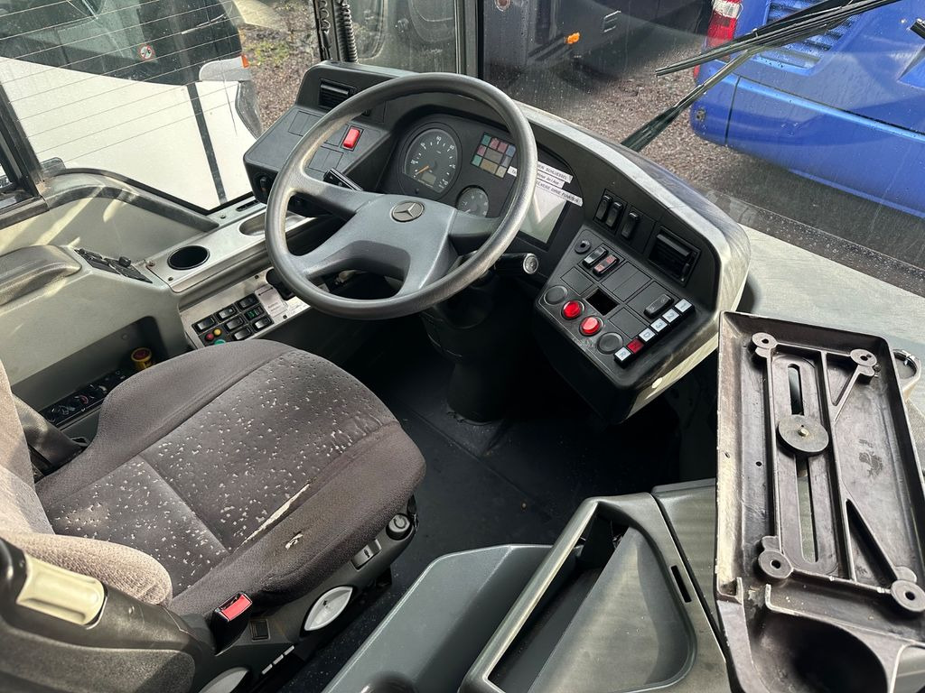 Mercedes-Benz O 530 Citaro LE (Euro 5, Klima) Mercedes-Benz O 530 Citaro LE (Euro 5, Klima) - Gradski autobus: slika 5 Mercedes-Benz O 530 Citaro LE (Euro 5, Klima) Mercedes-Benz O 530 Citaro LE (Euro 5, Klima) - Gradski autobus: slika 5