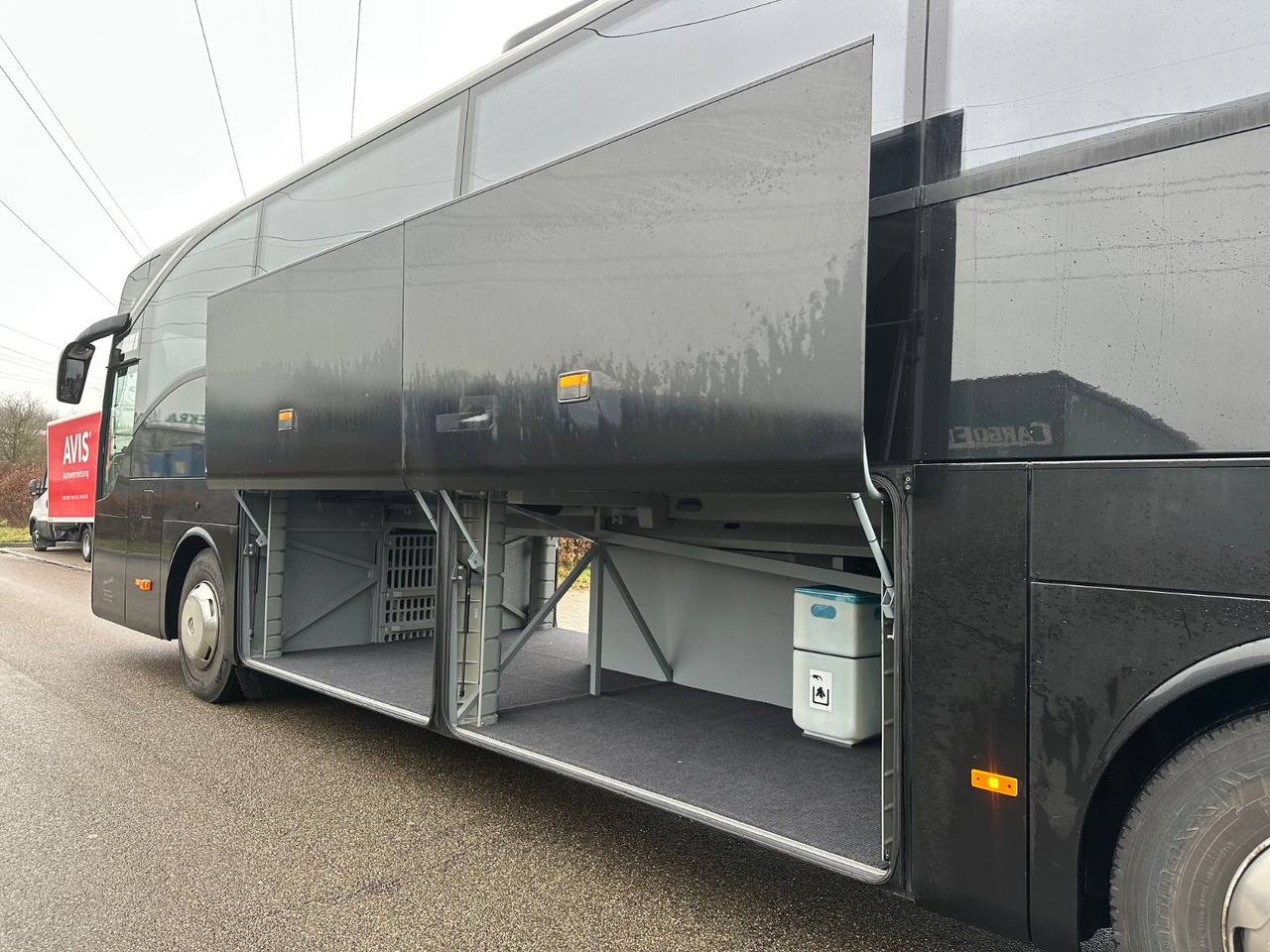 Mercedes-Benz Tourismo O350 15 RHD (205 tKm*DE*TOP) - Turistički autobus: slika 4 Mercedes-Benz Tourismo O350 15 RHD (205 tKm*DE*TOP) - Turistički autobus: slika 4