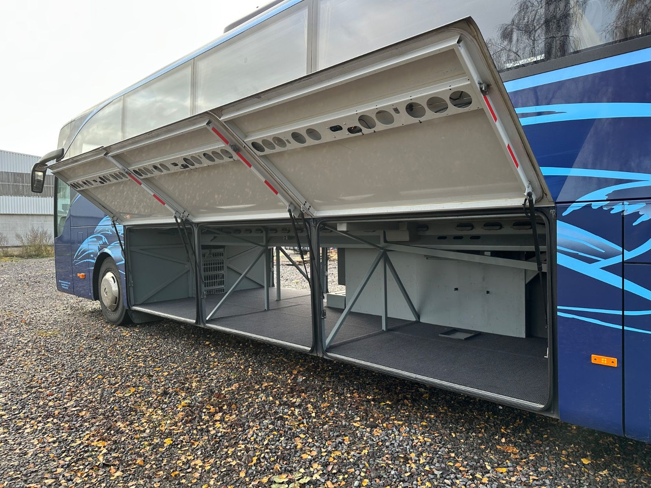 Mercedes-Benz Tourismo O350 17 RHD-L (59Sitze*DE*TOP) - Turistički autobus: slika 4 Mercedes-Benz Tourismo O350 17 RHD-L (59Sitze*DE*TOP) - Turistički autobus: slika 4