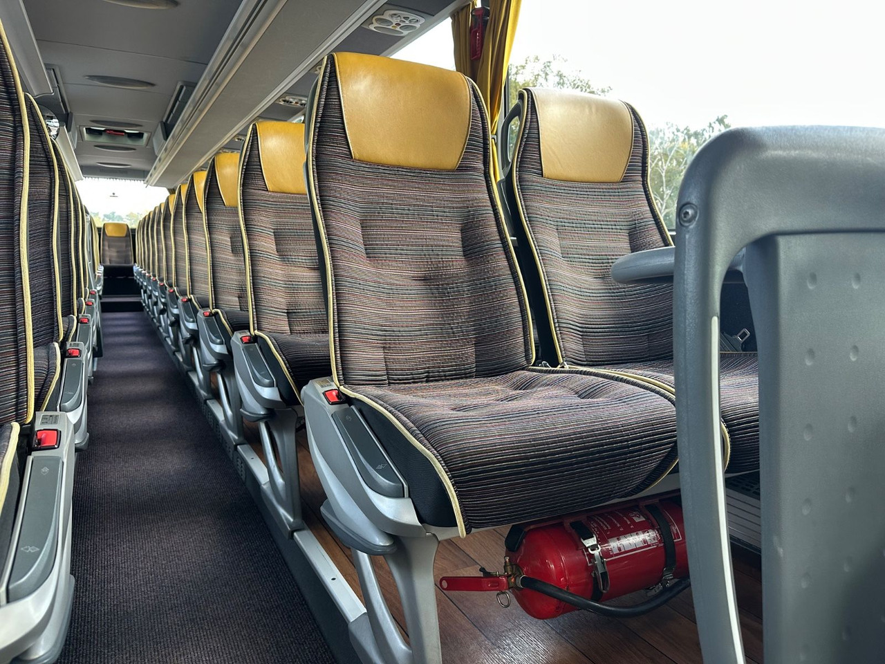 Mercedes-Benz Tourismo O350 RHD (Euro 6 VI *DE*TOP) - Turistički autobus: slika 5 Mercedes-Benz Tourismo O350 RHD (Euro 6 VI *DE*TOP) - Turistički autobus: slika 5