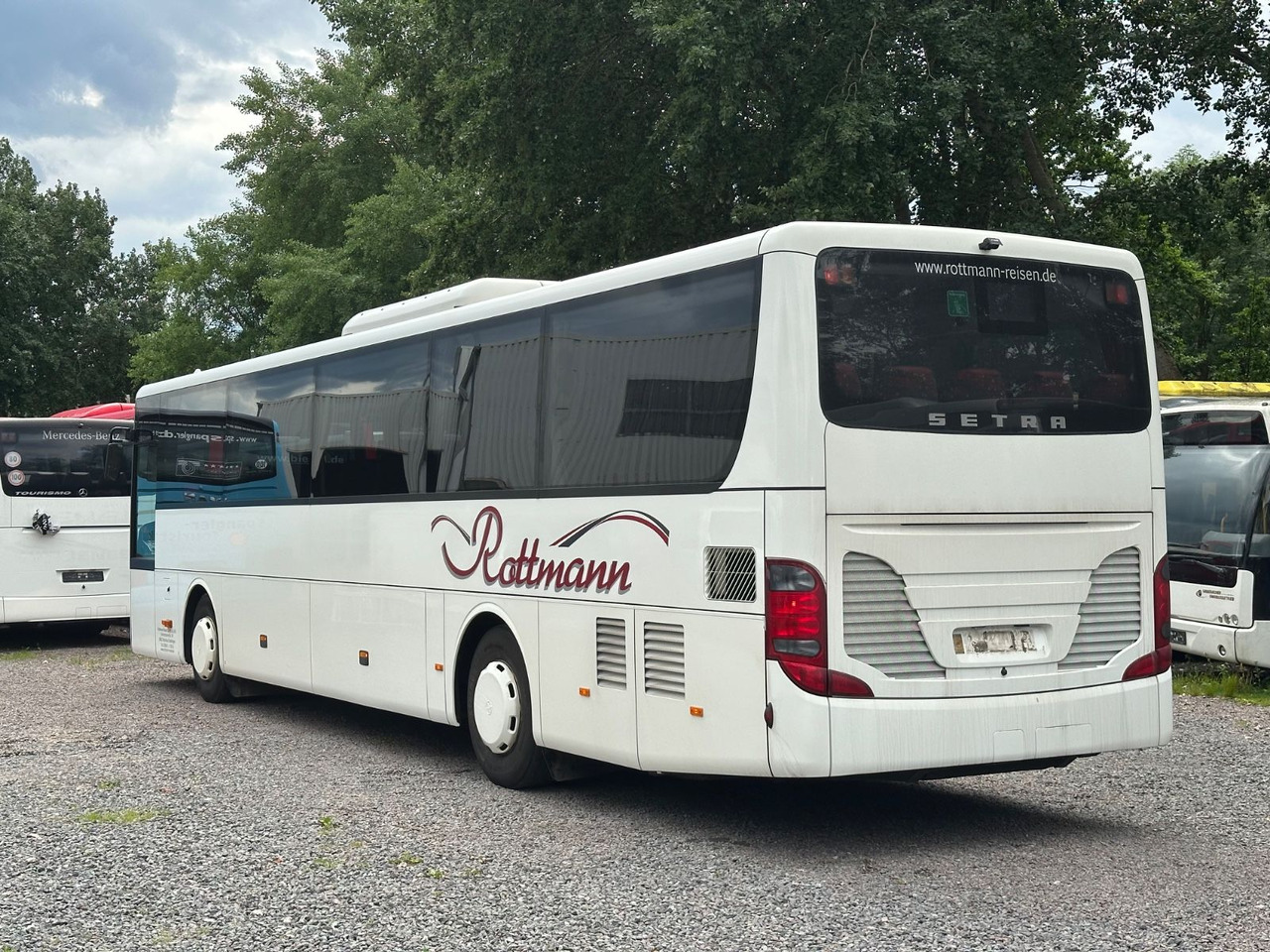 Setra S 415 UL Business (54 SchlafSitze*Klima)UL-GT - Prigradski autobus: slika 2 Setra S 415 UL Business (54 SchlafSitze*Klima)UL-GT - Prigradski autobus: slika 2
