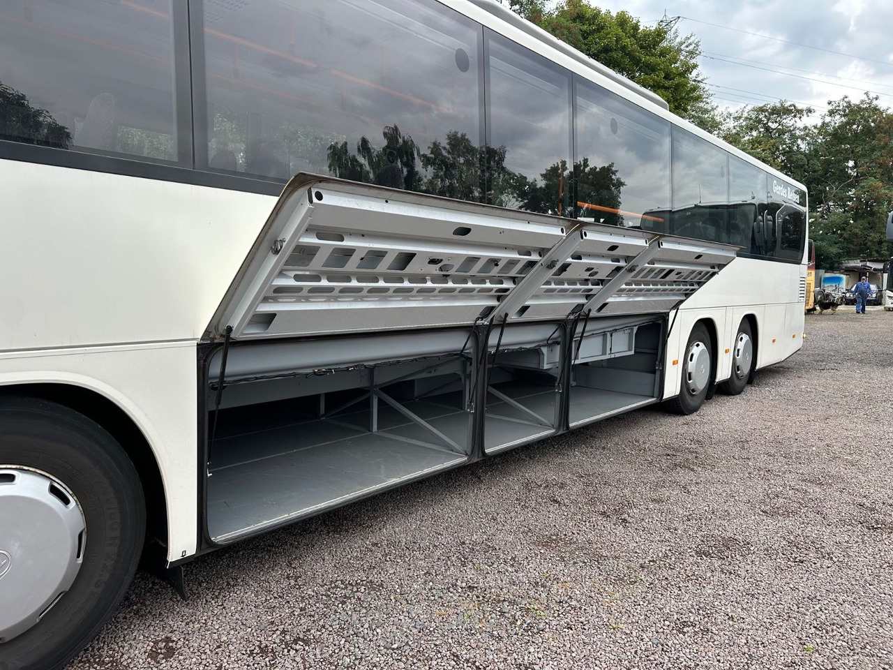 Setra S 417 UL (60 SchlafSitze*Klima) - Prigradski autobus: slika 4 Setra S 417 UL (60 SchlafSitze*Klima) - Prigradski autobus: slika 4