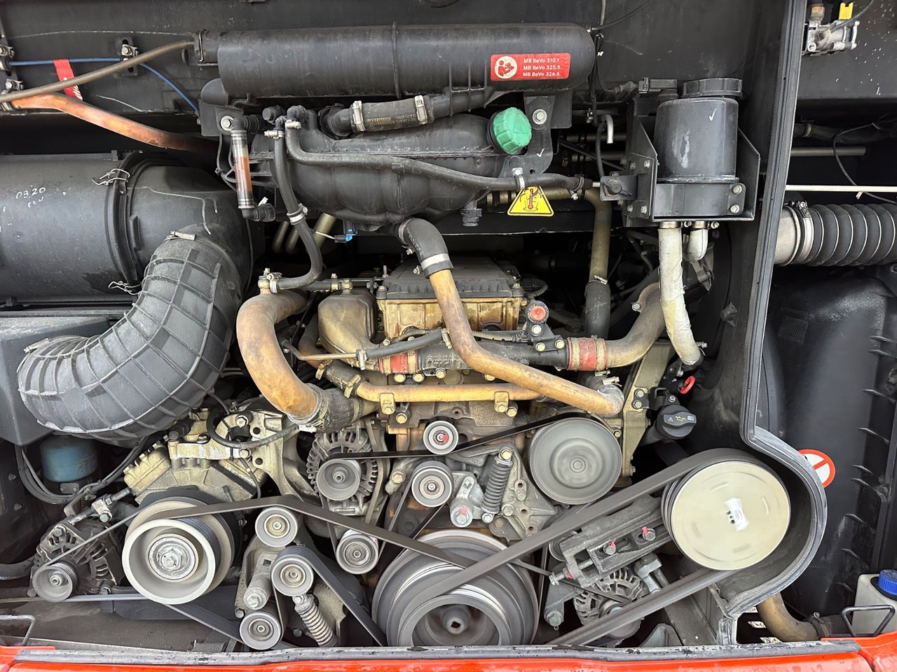 Setra S 515 HD (12.30 M*DE-Bus*TOP) - Turistički autobus: slika 4 Setra S 515 HD (12.30 M*DE-Bus*TOP) - Turistički autobus: slika 4