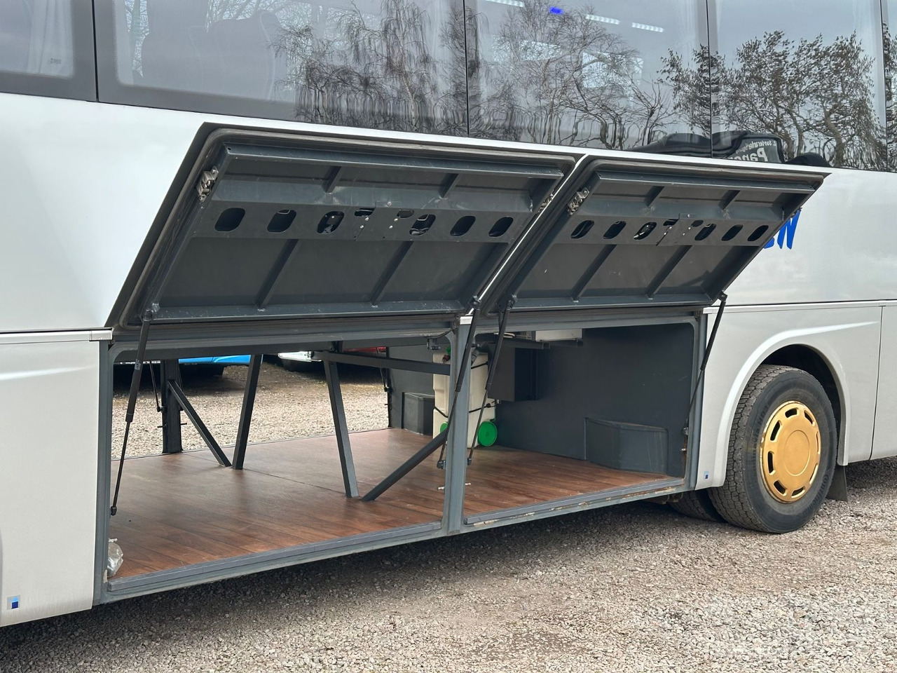 Temsa MD9 C (wenig Km*34 Sitze) - Turistički autobus: slika 5 Temsa MD9 C (wenig Km*34 Sitze) - Turistički autobus: slika 5