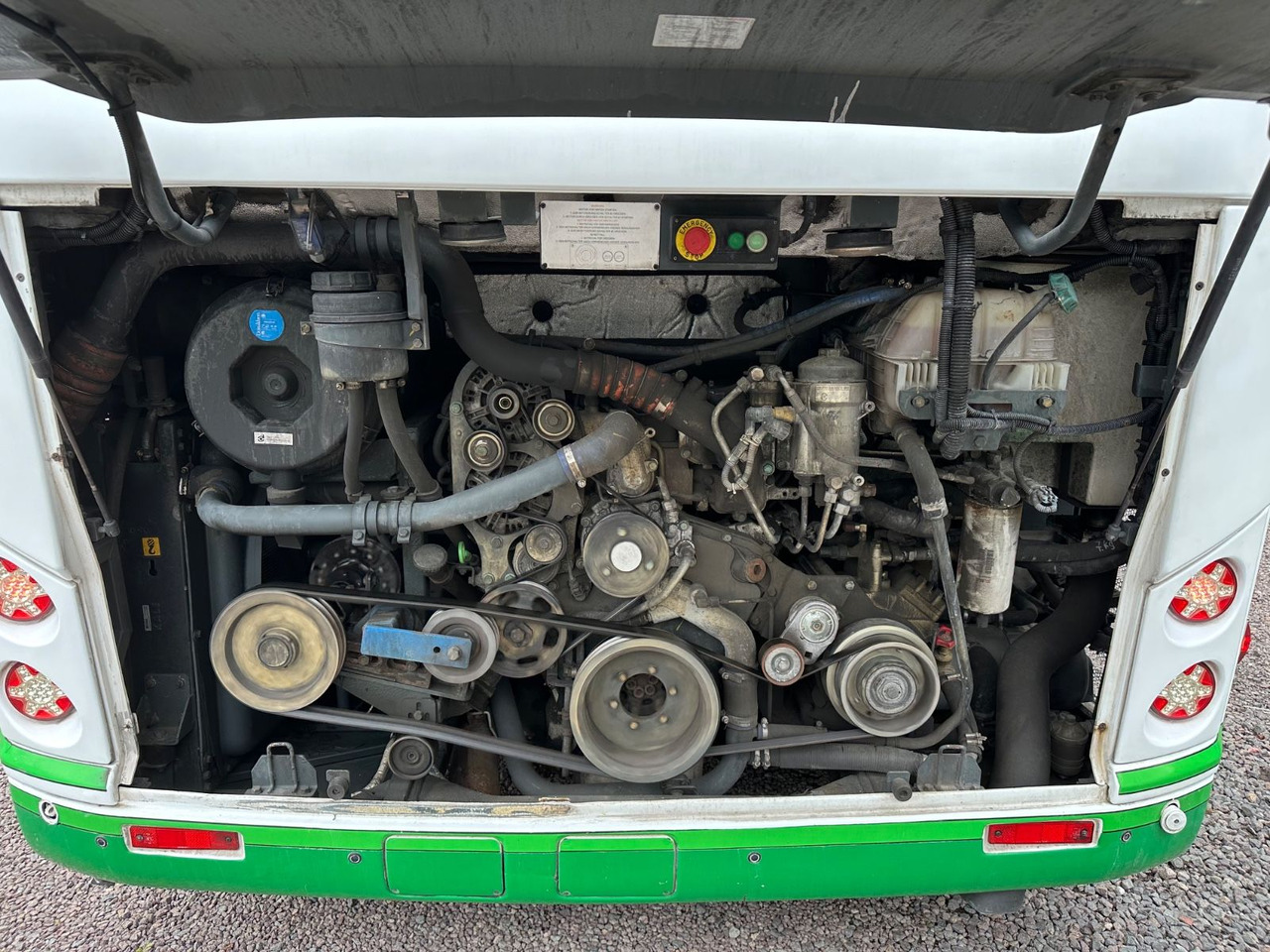 Temsa MD9 C (wenig Km*WC*DE) - Minibus, Putnički kombi: slika 4 Temsa MD9 C (wenig Km*WC*DE) - Minibus, Putnički kombi: slika 4