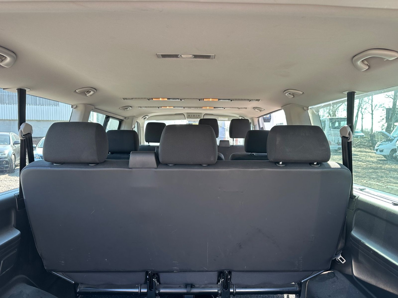 Putnički kombi novi Volkswagen T6 Caravelle (Klima Vorne + Hinten): slika 12