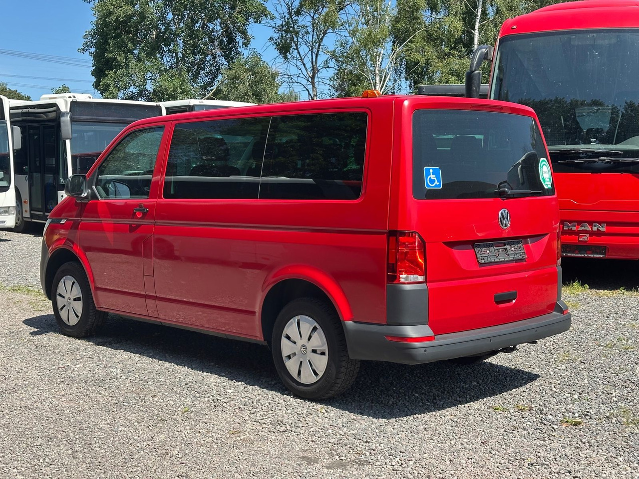 Volkswagen T6 Kombi (PDC Hi*ACC*StandHz*9 Sitzer*AC) - Putnički kombi: slika 3 Volkswagen T6 Kombi (PDC Hi*ACC*StandHz*9 Sitzer*AC) - Putnički kombi: slika 3